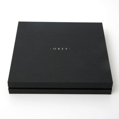 주문 맞춤 맞춤형 환경 친화적 인 딱딱한 고리 카드보드 선물 포장 상자 500 조각 MOQ online manufacture