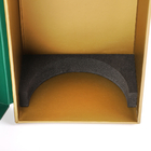 목 로커와 보드카 포도주병 선물 상자 강성 종이 1조각 위스키